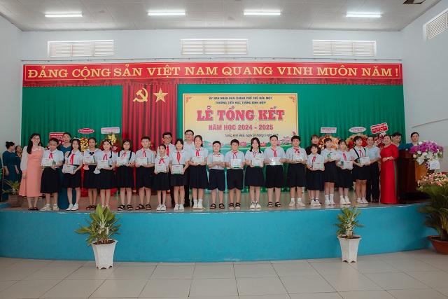 KT HS 54