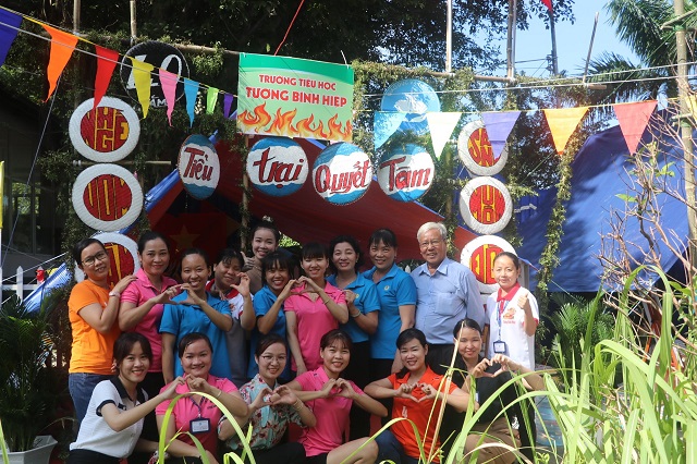 HINH LUU NIEM KET THUC HOI TRAI
