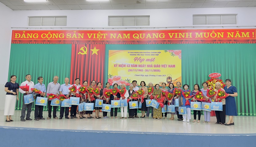 z7247621418658 44417704f167813a0bc9a6f921e6c124